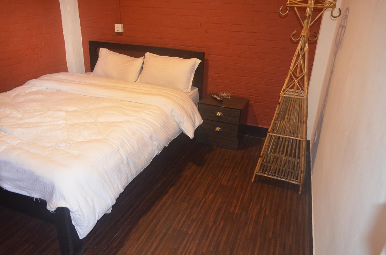 Hotel Holiday Inn Kathmandu Exterior foto