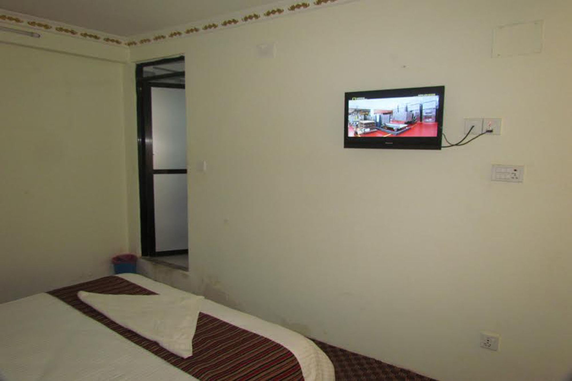 Hotel Holiday Inn Kathmandu Exterior foto